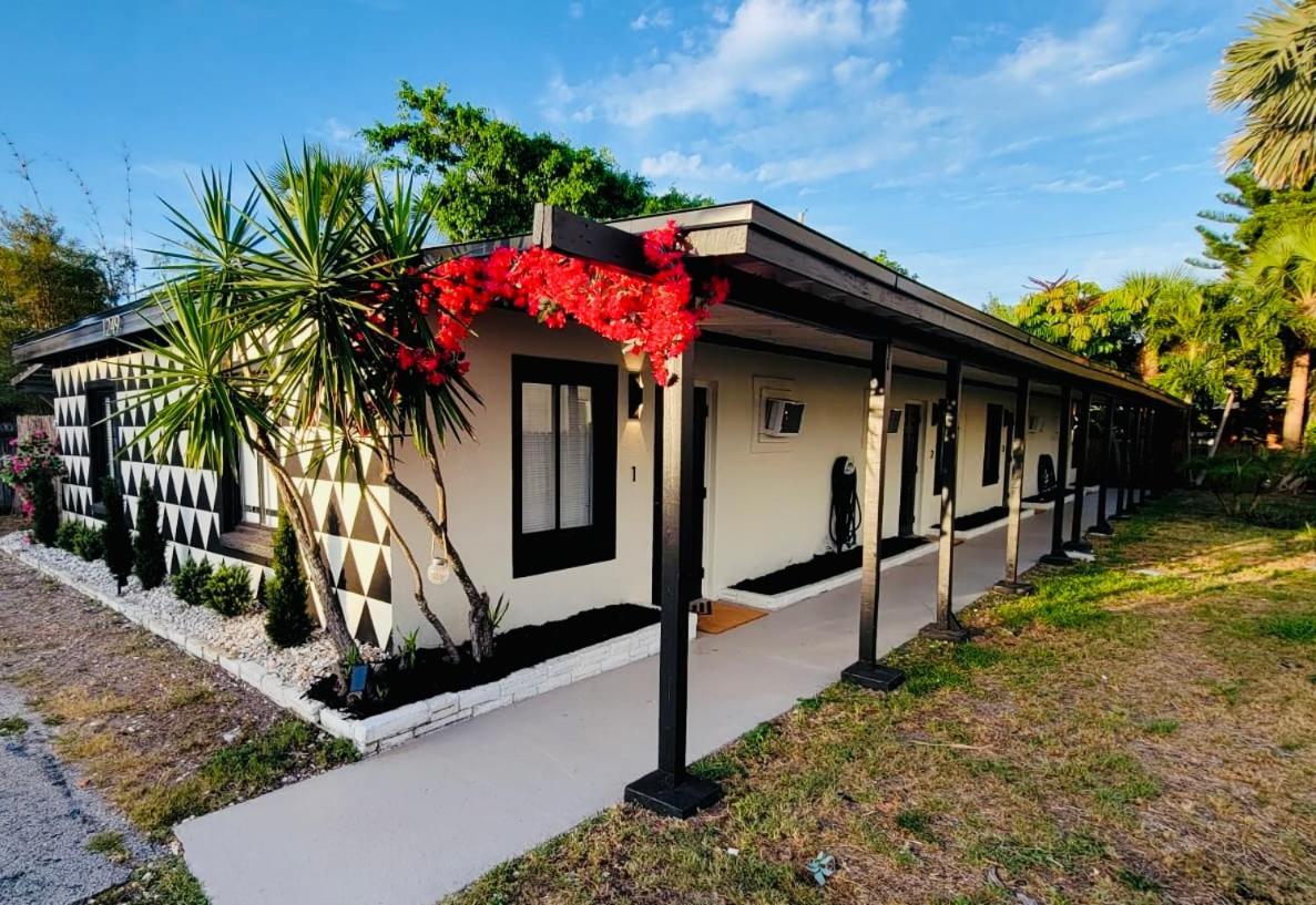 קוקו ביץ' Beach Bungalows By The Sea 3 מראה חיצוני תמונה